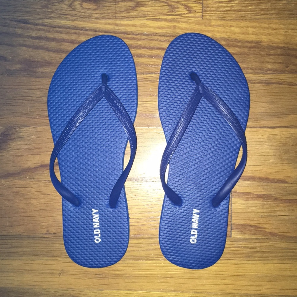 🆕 •Old Navy Women’s Flip Flops•